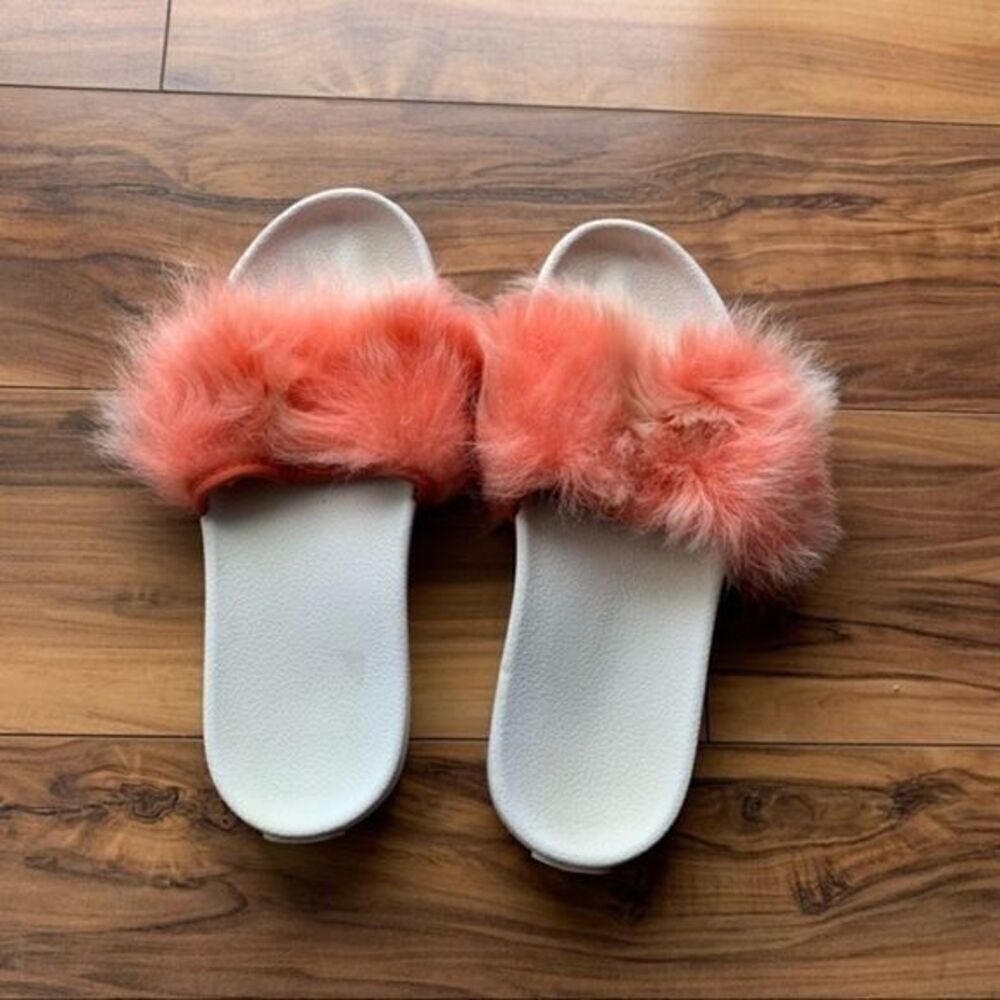 Ugg slides